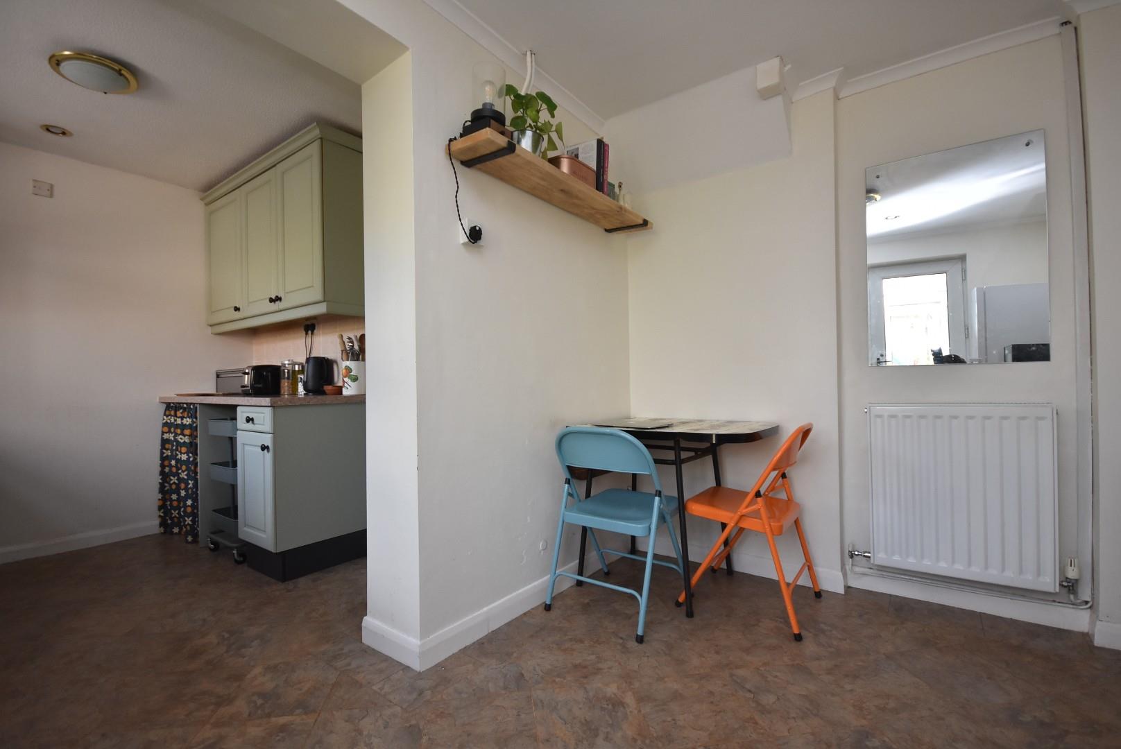 3 Hastings Close, Penarth, CF64 2TH